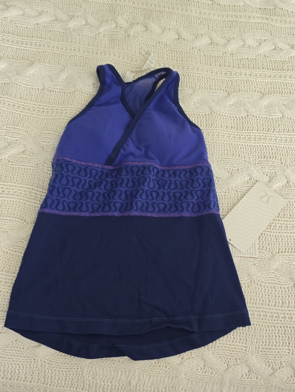 Rare lululemon athletica Origami Deep V Tank Nwt